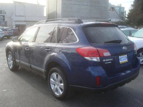Subaru Outback 2010 photo 1