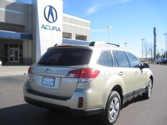 Subaru Outback 2010 photo 5