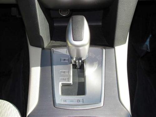 Subaru Outback 2010 photo 4