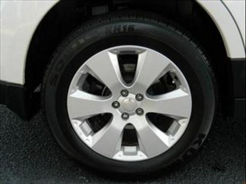 Subaru Outback 2010 photo 3