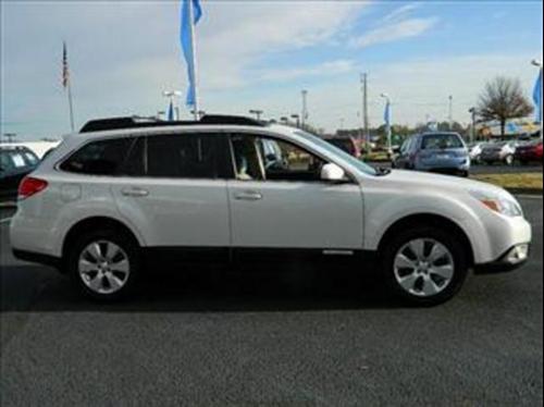 Subaru Outback 2010 photo 4