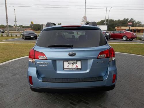 Subaru Outback 2010 photo 3