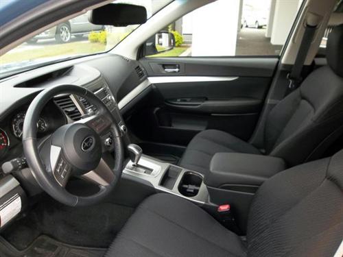 Subaru Outback 2010 photo 5