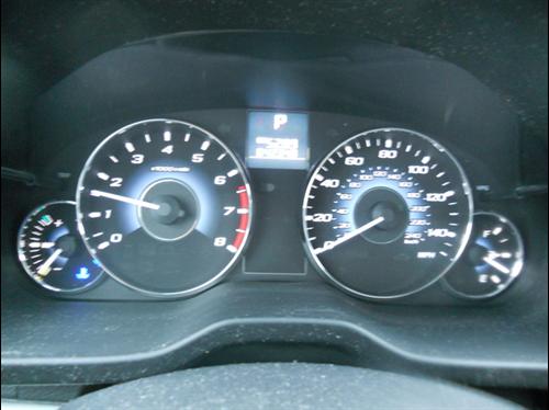 Subaru Outback 2010 photo 2