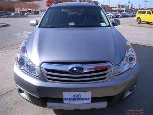 Subaru Outback 2010 photo 3