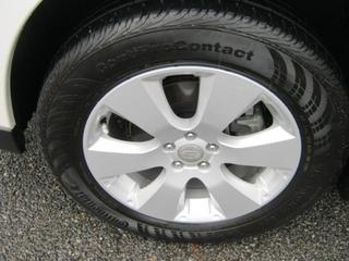 Subaru Outback 2010 photo 1