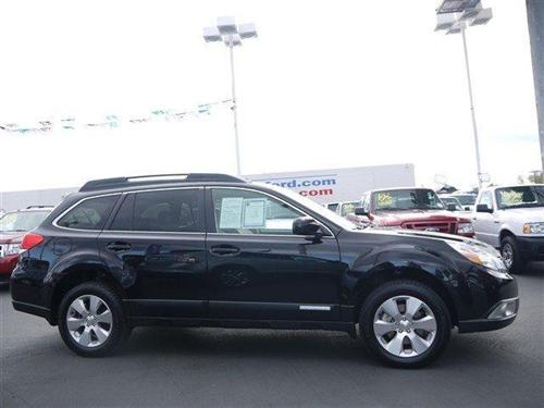 Subaru Outback 2010 photo 3