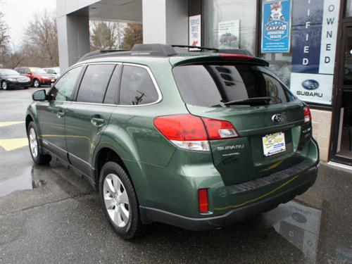 Subaru Outback 2010 photo 1