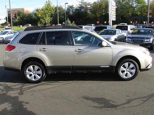 Subaru Outback 2.5L I4 S 4-door AWD Crossover Other