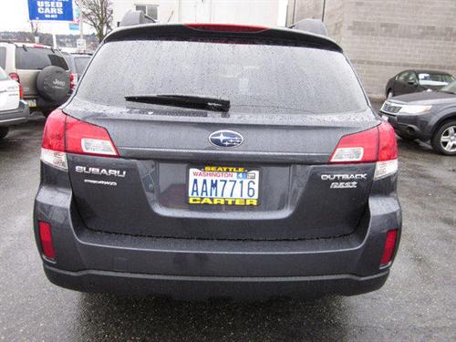 Subaru Outback 2010 photo 2