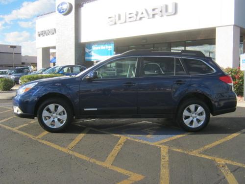 Subaru Outback 2010 photo 1