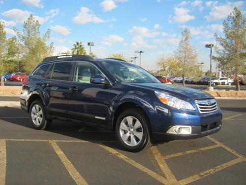 Subaru Outback 2010 photo 2