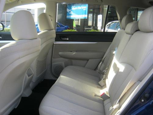 Subaru Outback 2010 photo 3