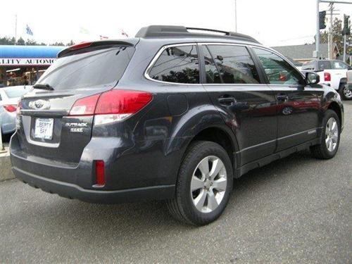 Subaru Outback 2010 photo 4
