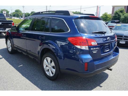 Subaru Outback 2010 photo 4