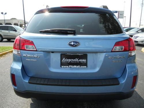 Subaru Outback 2010 photo 3