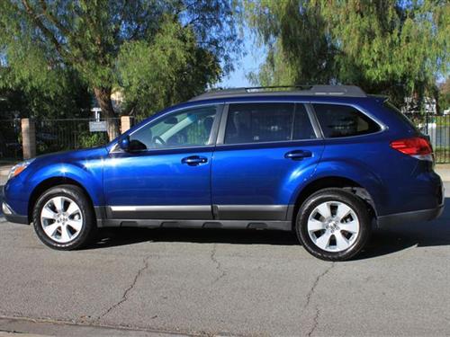 Subaru Outback 2010 photo 2