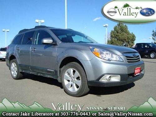 Subaru Outback 2010 photo 2