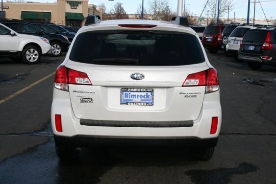 Subaru Outback 2010 photo 4