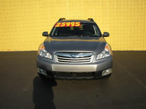 Subaru Outback 2010 photo 1