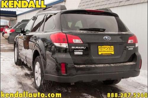 Subaru Outback 2010 photo 2
