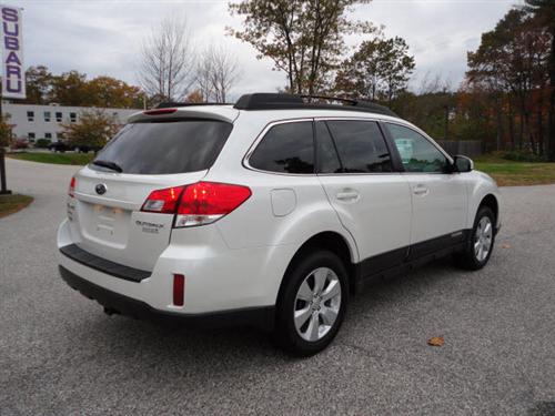 Subaru Outback 2010 photo 4