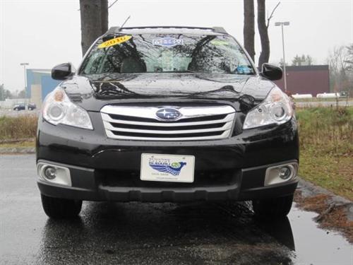 Subaru Outback 2010 photo 2