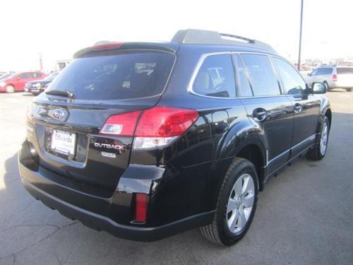 Subaru Outback 2010 photo 3