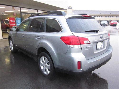 Subaru Outback 2.5L I4 S 4-door AWD Crossover Other