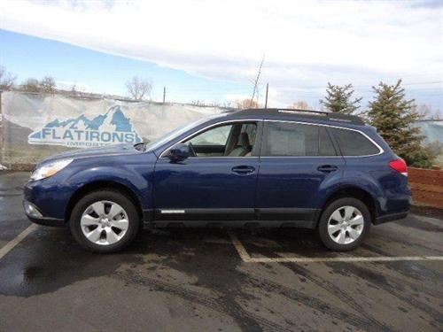 Subaru Outback 2010 photo 1