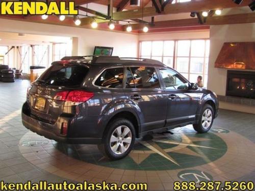 Subaru Outback 2010 photo 2