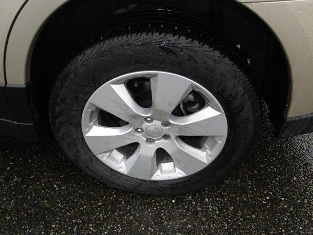 Subaru Outback 2010 photo 5