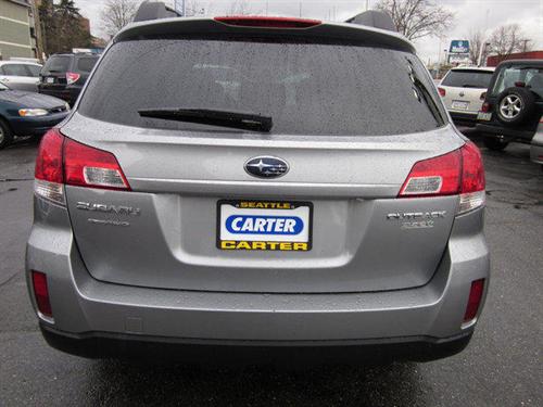 Subaru Outback 2010 photo 2