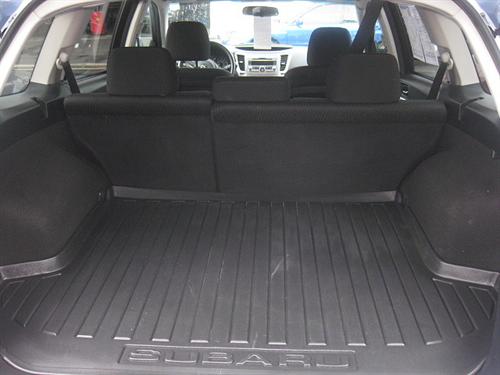 Subaru Outback 2010 photo 4