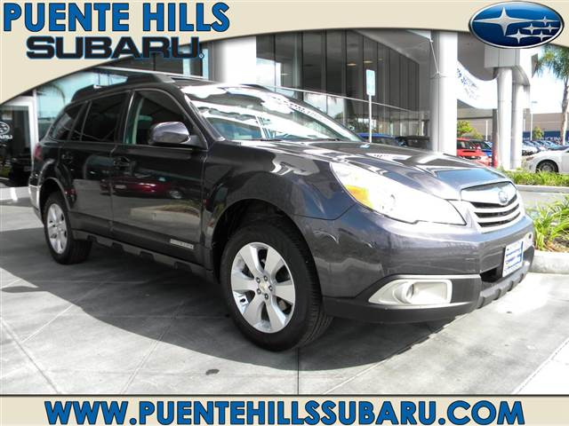 Subaru Outback 2.5L I4 S 4-door AWD Crossover Other