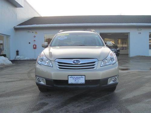 Subaru Outback 2010 photo 1