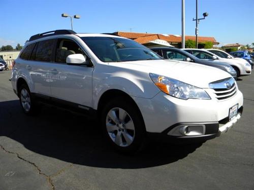 Subaru Outback 2010 photo 2