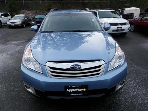 Subaru Outback 2010 photo 1