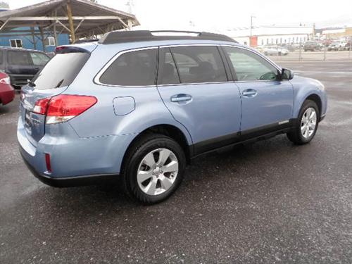 Subaru Outback 2010 photo 3