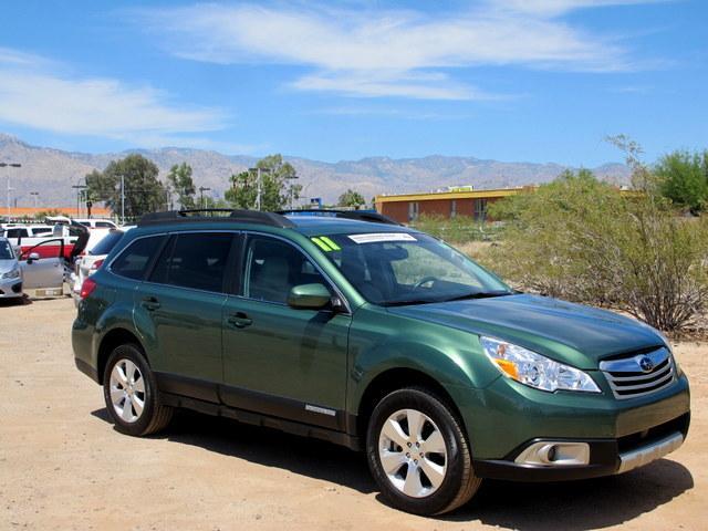 Subaru Outback 2011 photo 38