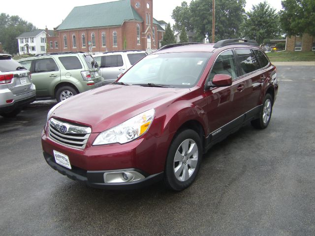 Subaru Outback 2011 photo 3