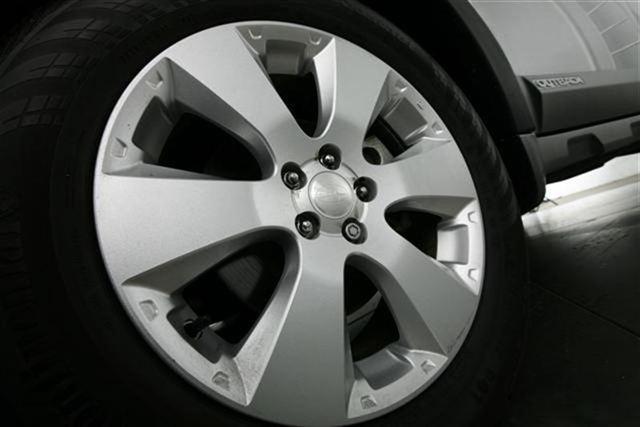 Subaru Outback 2011 photo 1