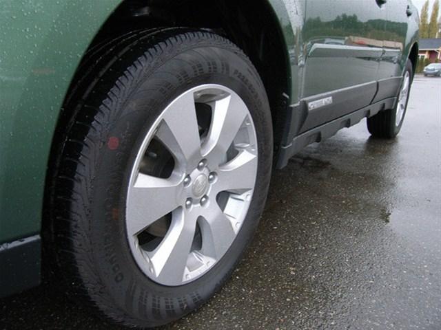 Subaru Outback 2012 photo 3