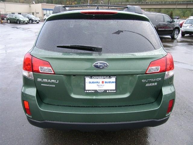 Subaru Outback 2012 photo 5