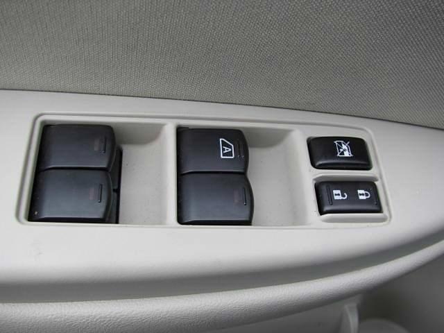 Subaru Outback 2012 photo 8