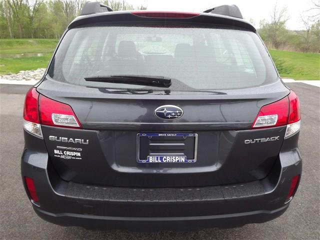 Subaru Outback 2012 photo 3