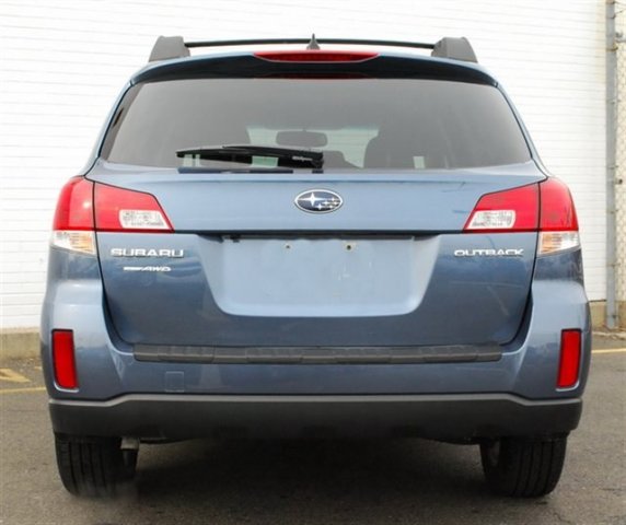 Subaru Outback 2013 photo 5