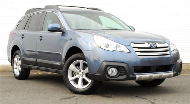 Subaru Outback 2013 photo 1