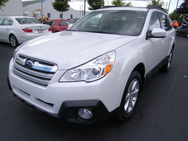 Subaru Outback 2013 photo 2