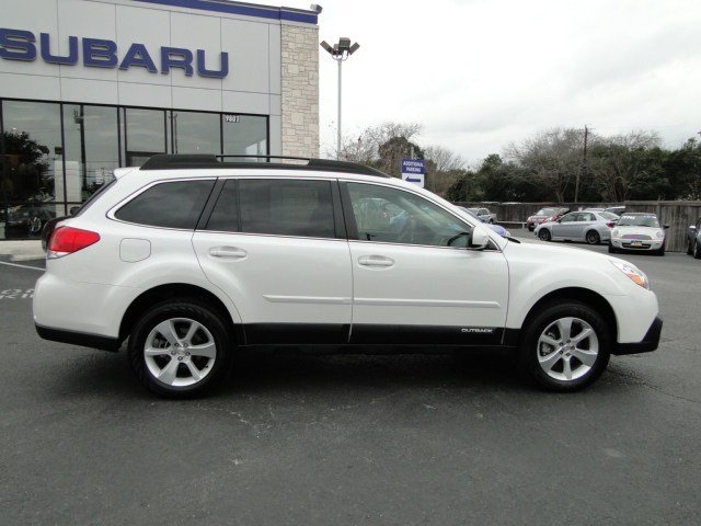 Subaru Outback 2013 photo 5